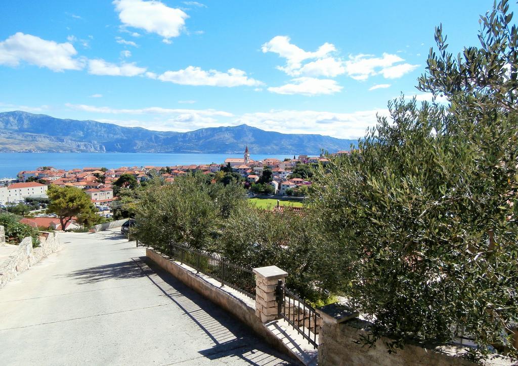 Panorama Postira Apartments Buitenkant foto